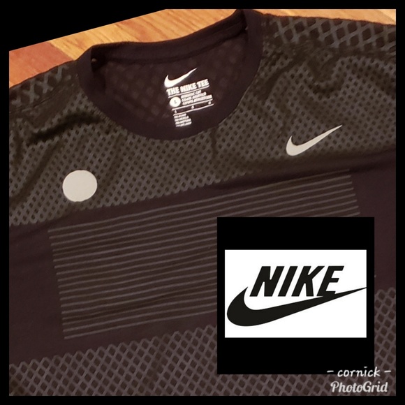 Nike Other - Black Nike Tee